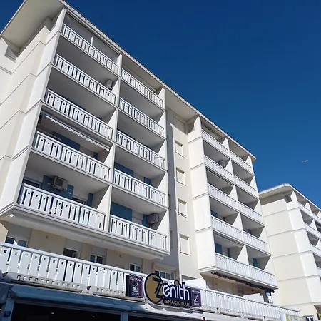 Giulio'S Apartment Bibione Exterior photo
